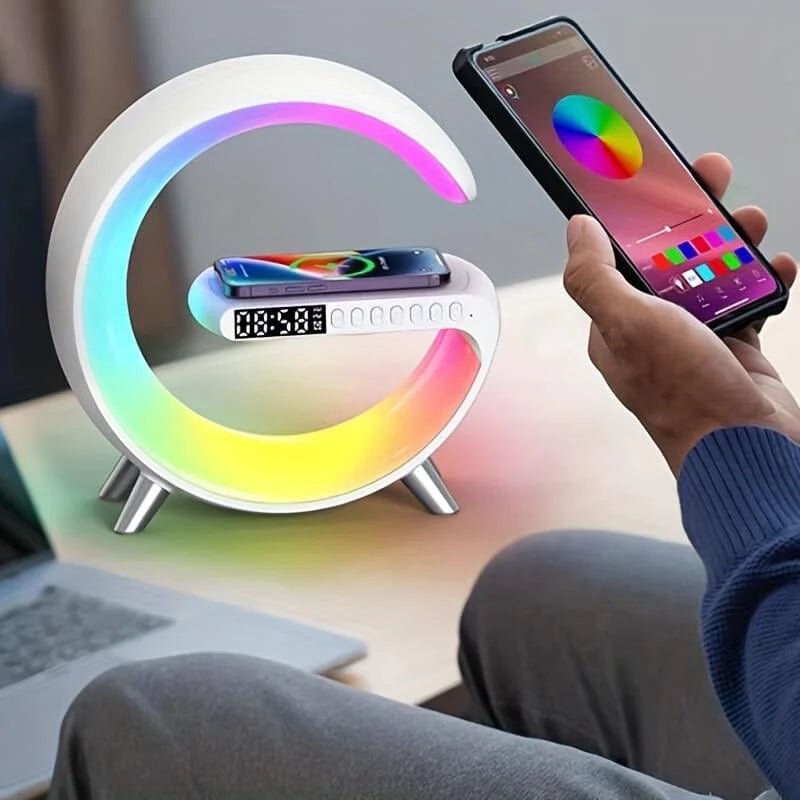 G Wireless Charger Stand Wecker Bluetooth Lautsprecher - Needz - MarktG Wireless Charger Stand Wecker Bluetooth Lautsprecherproduct_na